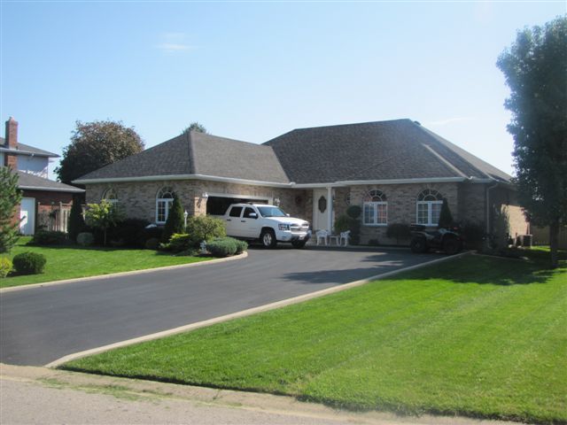 custom-home-in-norfolk-county-07