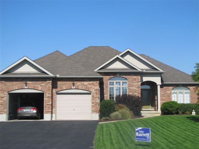 custom-home-in-norfolk-county-20