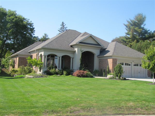 custom-home-in-norfolk-county-22